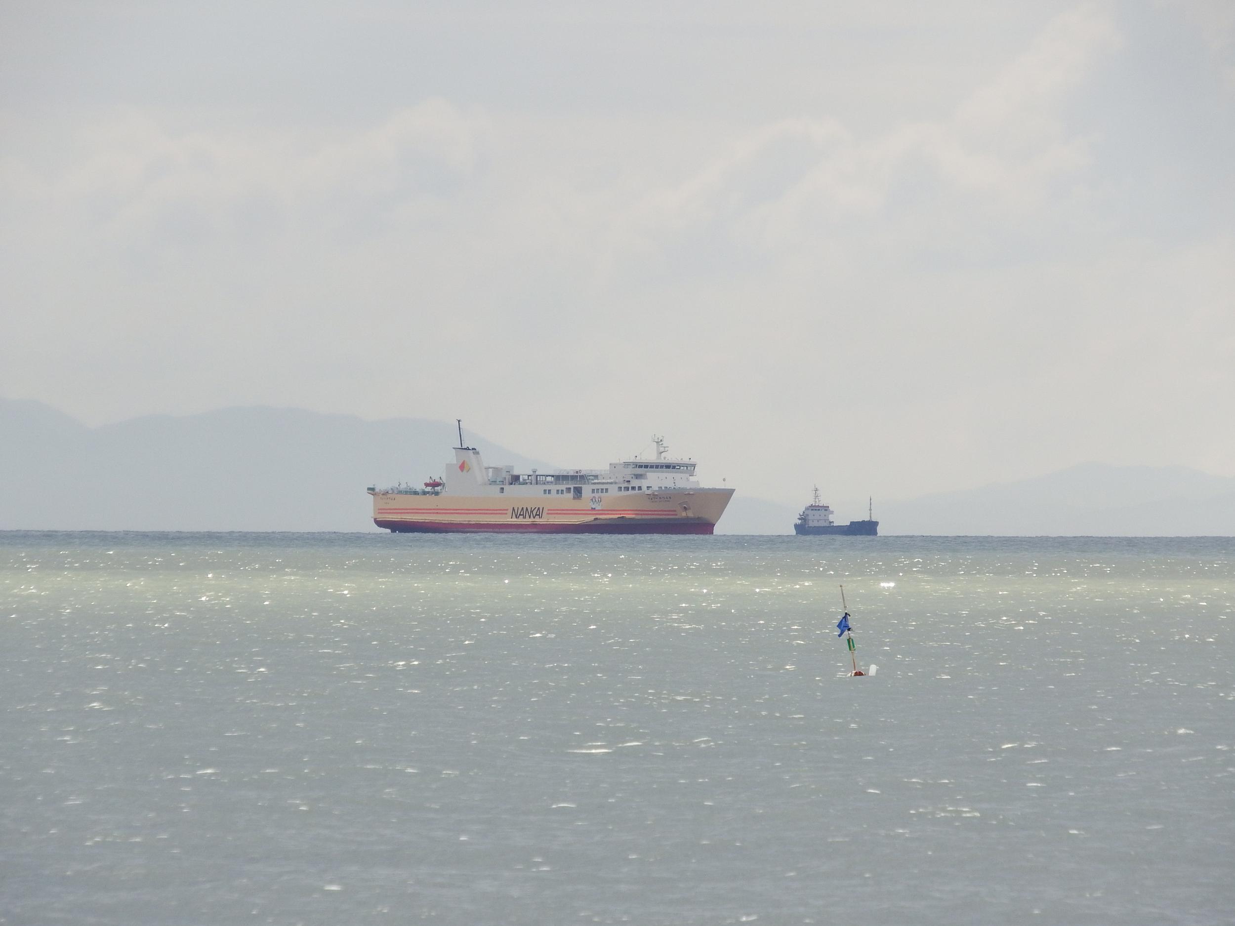 南海フェリー かつらぎ