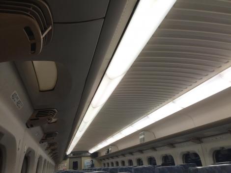 JR西700系新幹線