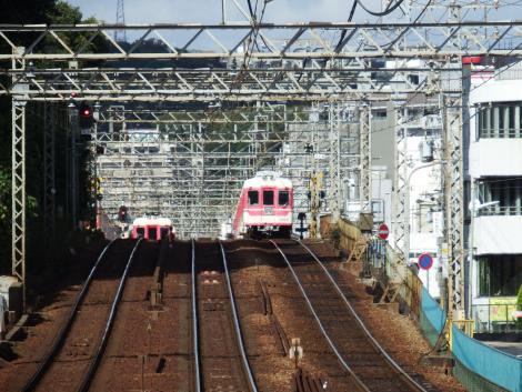 神鉄鈴蘭台付近