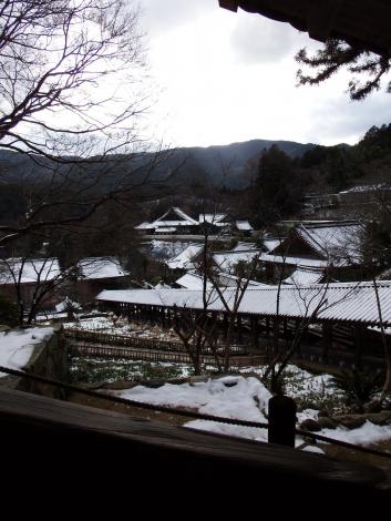 登廊からの眺め