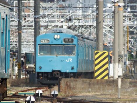 JR西阪和線103系HK605編成