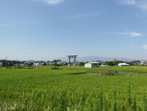 大神神社の大鳥居