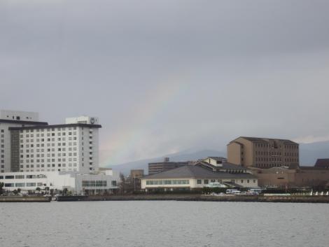 長浜港の虹