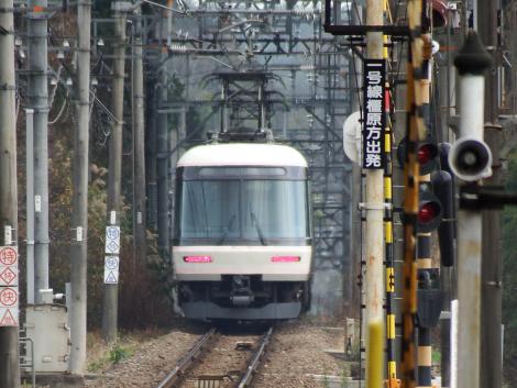 近鉄さくらライナー