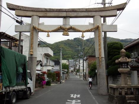 枚岡神社一の鳥居