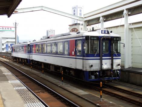 智頭急行 HOT3500形