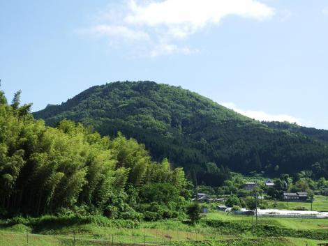 三草山