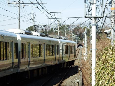 JR西 山城多賀駅