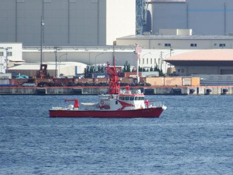 消防艇たかとり