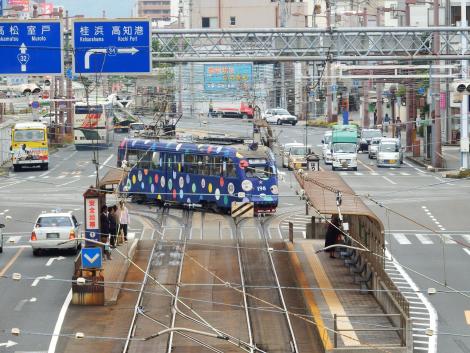 198形@はりまや橋