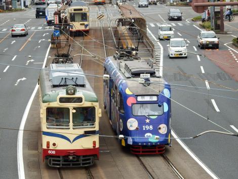 198形@はりまや橋