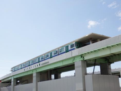 ポートライナー