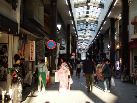 着物の人がいっぱい