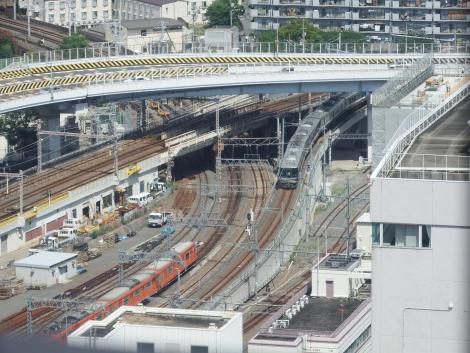 JR西 大阪環状線201系と223系関空/紀州路快速