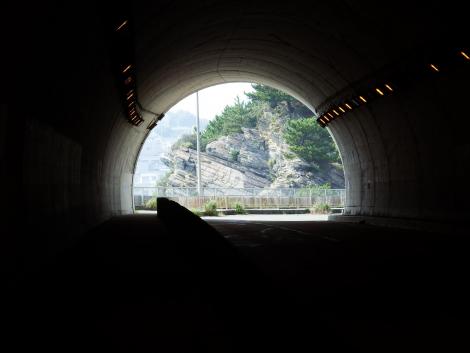 浪早崎トンネル