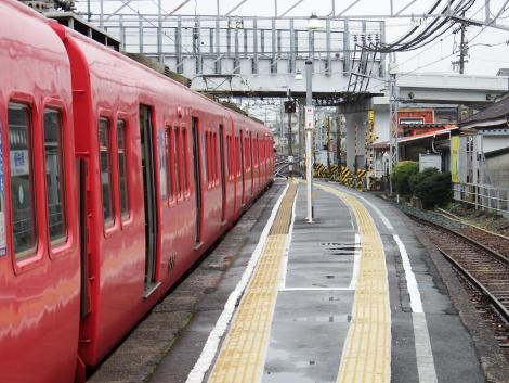 名鉄西枇杷島駅