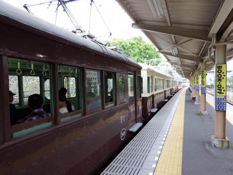 琴電レトロ電車