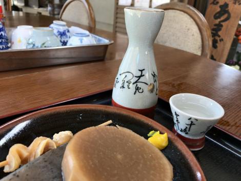 桧原神社前の茶店