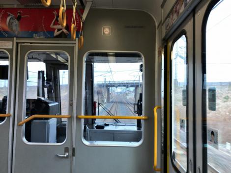 JR西 関西線221系