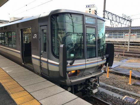 JR西 223系