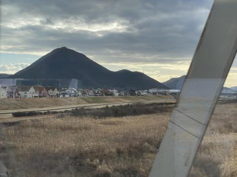 三上山