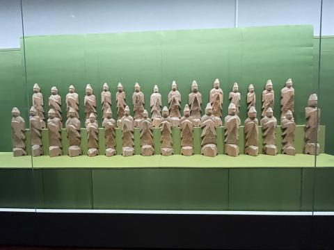 観音三十三応現身立像