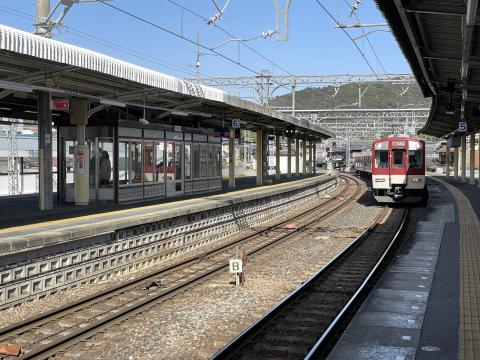近鉄橿原神宮前駅