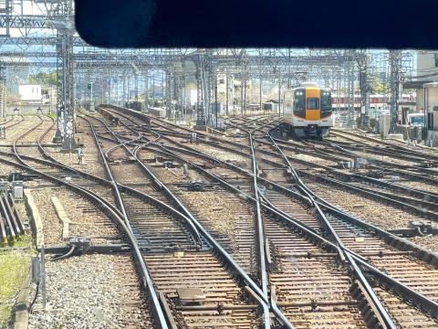 近鉄大和西大寺駅