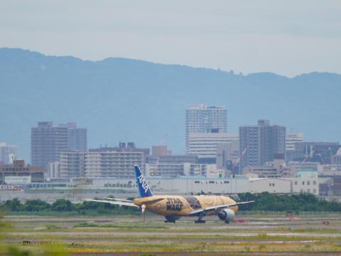 C-3PO ANA JET JA743A