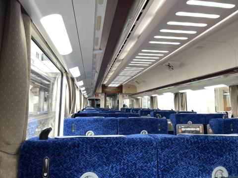 南海 12000系サザン