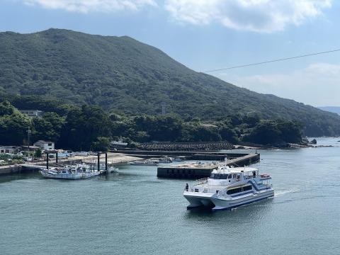 鳥羽市営定期船かがやき