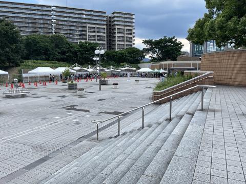 鶴見緑地プール