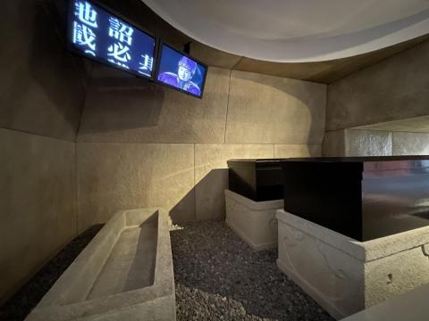 聖徳太子が葬られた石室