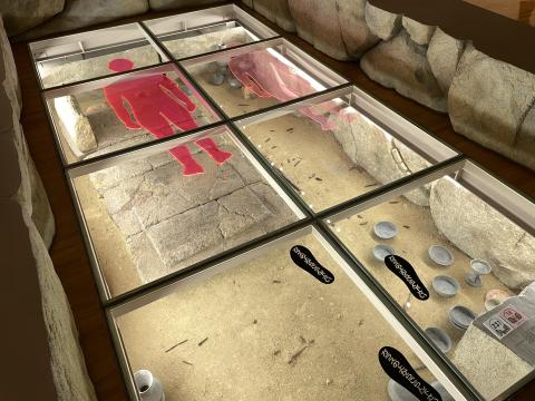 一須賀O5号墳出土状況再現