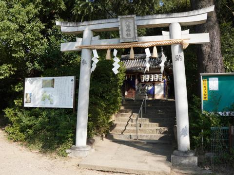 津堂八幡神社