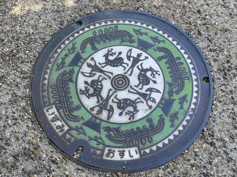 マンホールの蓋