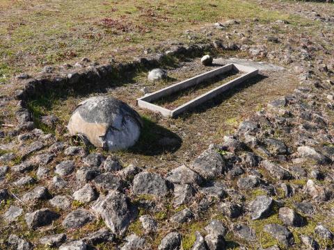 前方部木棺直葬墓