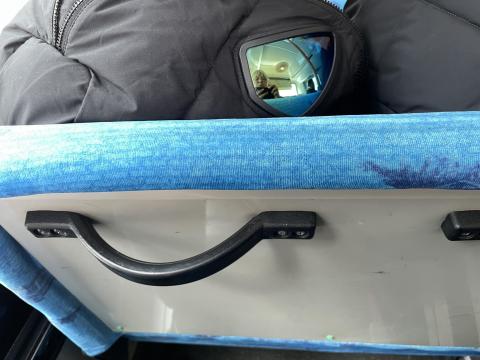 神戸市バス車内