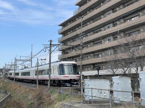 近鉄さくらライナー