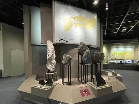 これがサヌカイトだ