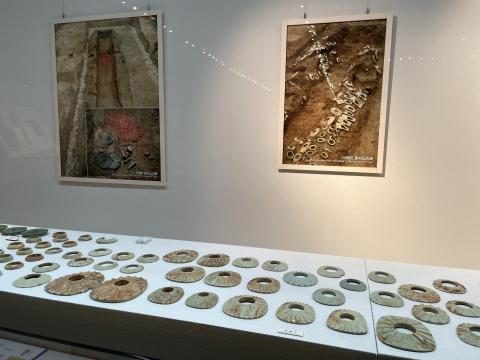 島の山古墳 車輪石