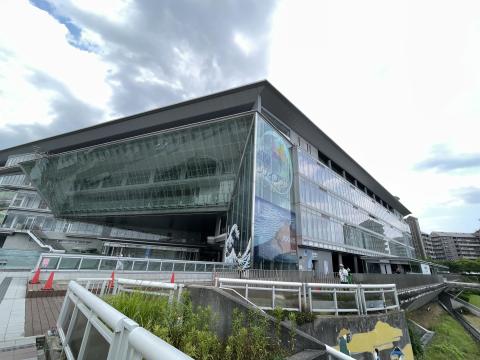 和泉シティプラザ