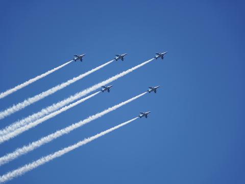 ブルーインパルス