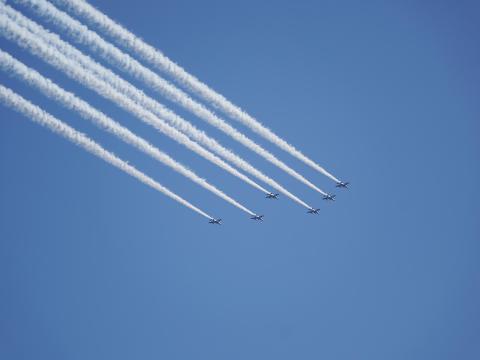 ブルーインパルス