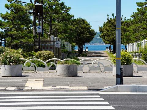 アジュール舞子