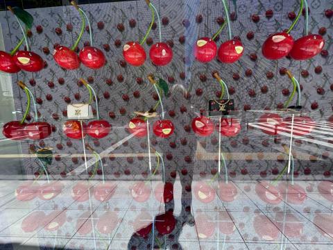 ルイ・ヴィトン・チェリー