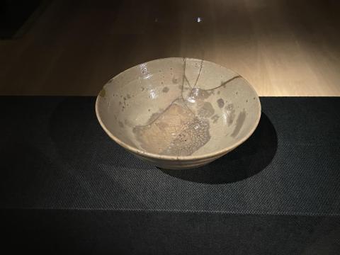 本手雨漏堅手茶碗