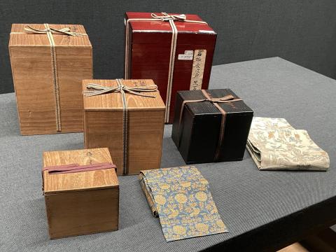 黒楽茶碗 銘まこも 箱次第