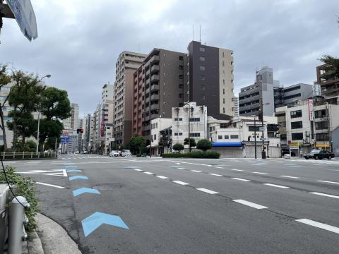 上本町1丁目交差点