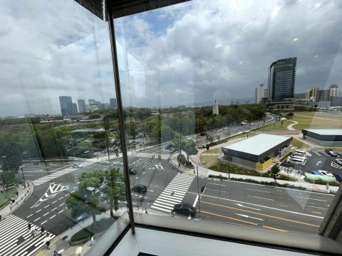 大阪歴史博物館からの眺め